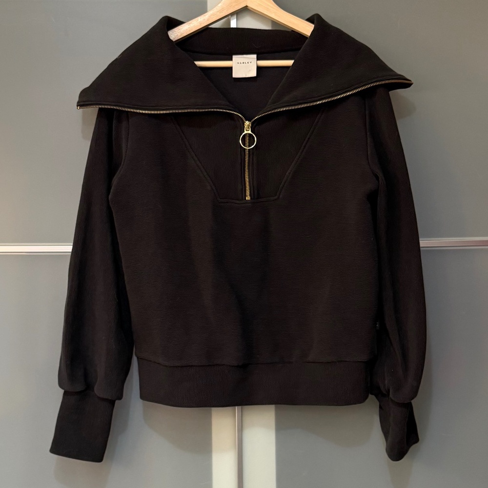 Varley Vine Half-Zip Pullover in Black - Size Small